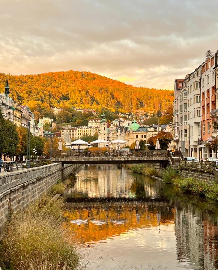 Zlaty Sloup Ξενοδοχείο Κάρλοβι Βάρι Εξωτερικό φωτογραφία