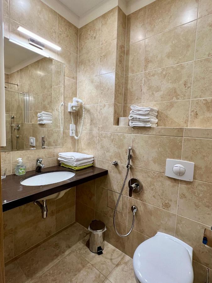 Zlaty Sloup Ξενοδοχείο Κάρλοβι Βάρι Εξωτερικό φωτογραφία