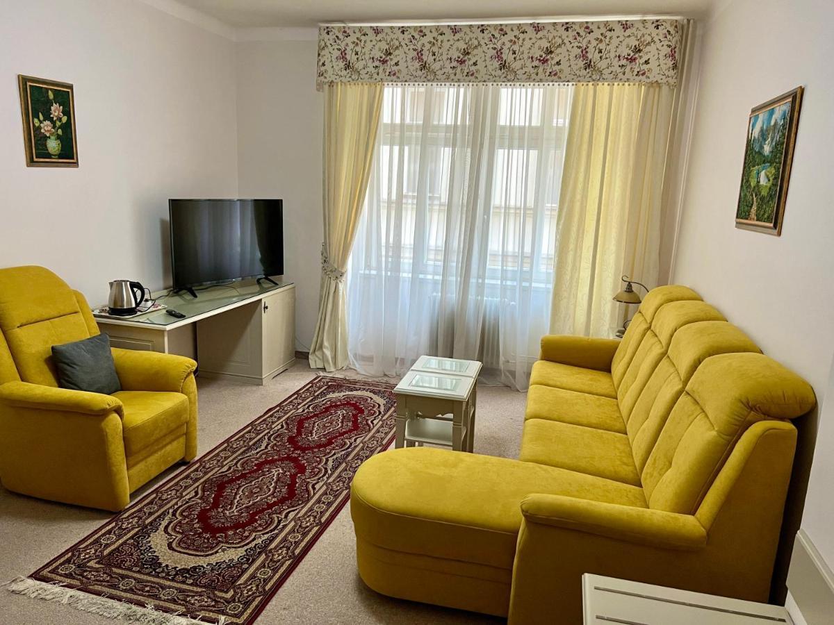 Zlaty Sloup Ξενοδοχείο Κάρλοβι Βάρι Εξωτερικό φωτογραφία